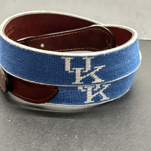 University of Kentucky Needlepoint Belt in Blue by Smathers & Branson Size 33 - Picture 2 of 6
